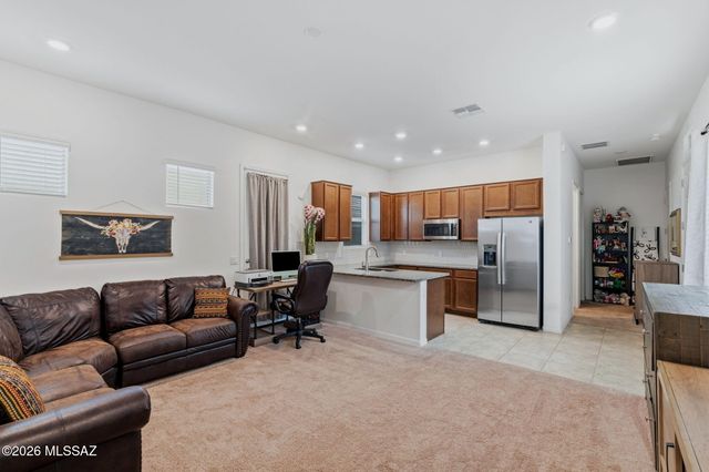 10955 W Radcliff Drive, Marana, AZ 85653