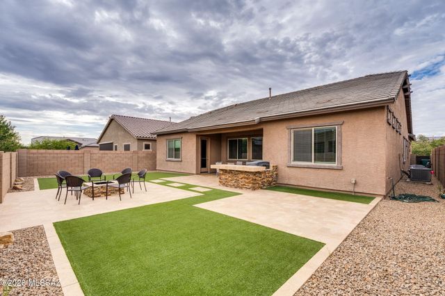 10955 W Radcliff Drive, Marana, AZ 85653