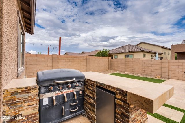 10955 W Radcliff Drive, Marana, AZ 85653
