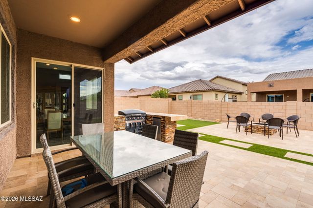 10955 W Radcliff Drive, Marana, AZ 85653