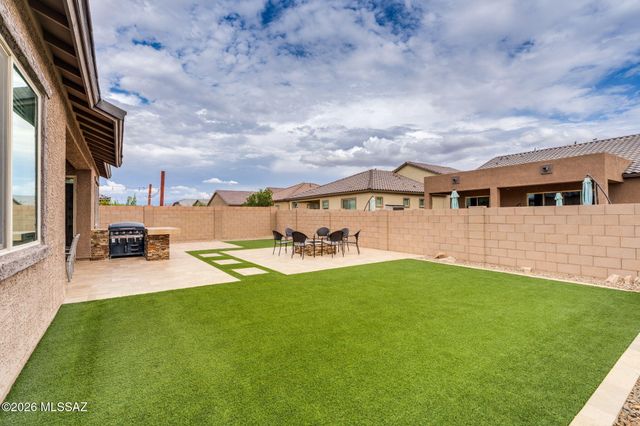 10955 W Radcliff Drive, Marana, AZ 85653