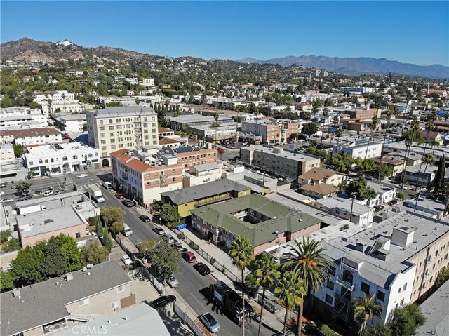 1646 N Harvard, Los Angeles, CA 90027