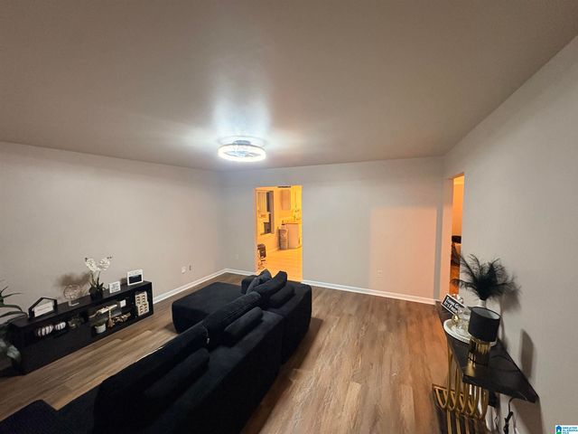 309 CREEK RUN CIRCLE, Calera, AL 35040
