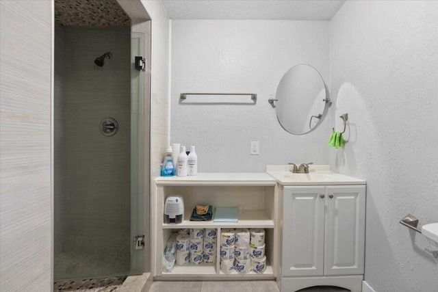 3593 Elizabeth Street, Palm Springs, FL 33461