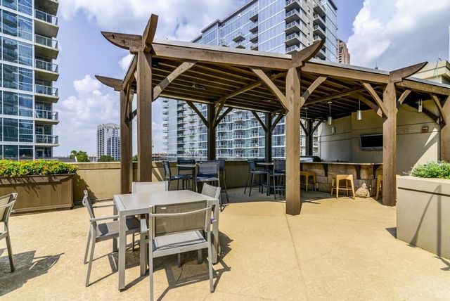 1080 Peachtree NE Street 604, Atlanta, GA 30309