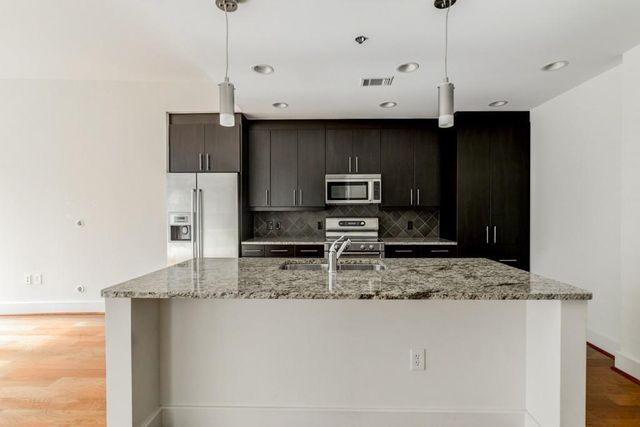 1080 Peachtree NE Street 604, Atlanta, GA 30309