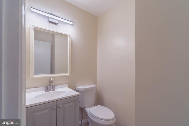 9416 PENSHURST CT, Gaithersburg, MD 20886
