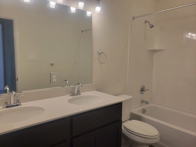 5012 Picasso Road, Royse City, TX 75189