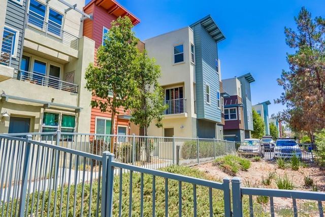 215 Antoni Gln 1112, Escondido, CA 92025