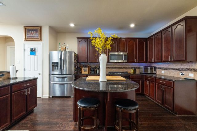 1324 Elise, Cedar Hill, TX 75104