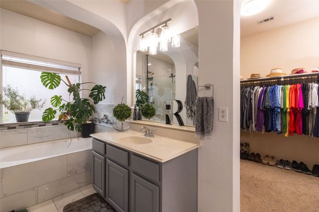 1324 Elise, Cedar Hill, TX 75104