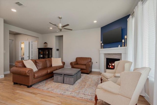 15349 Legacy Park Way, Magnolia, TX 77354