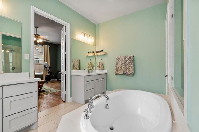 15349 Legacy Park Way, Magnolia, TX 77354