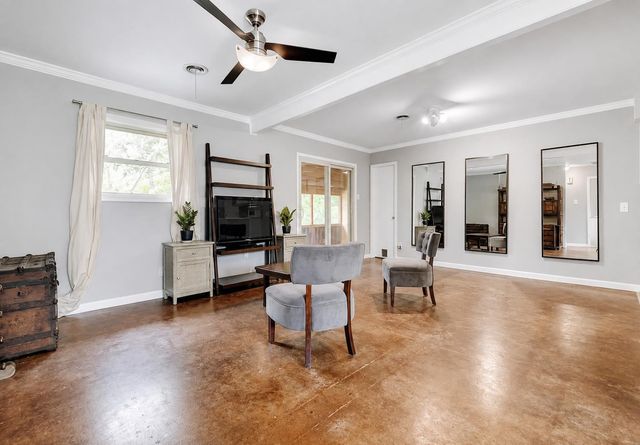 3209 Barton View DR, Austin, TX 78735
