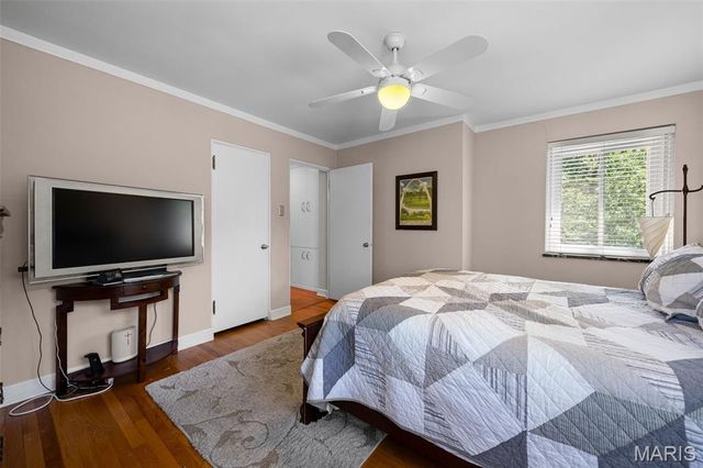 69 Bellerive Acres, Bellerive, MO 63121