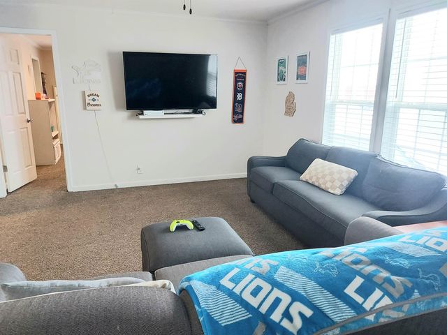 2087 Leisure Lane, Traverse City, MI 49686