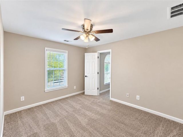 1828 Crossvale Drive, Dacula, GA 30019