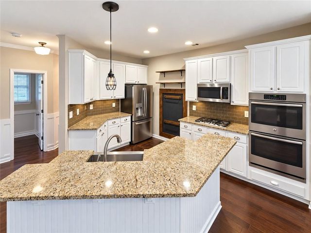 1828 Crossvale Drive, Dacula, GA 30019