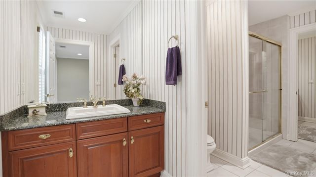 40 Pembroke Drive, Glen Cove, NY 11542