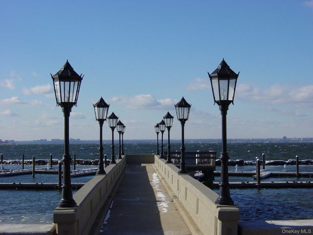 40 Pembroke Drive, Glen Cove, NY 11542