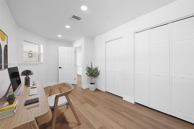 2014 NW 52nd St, Boca Raton, FL 33496