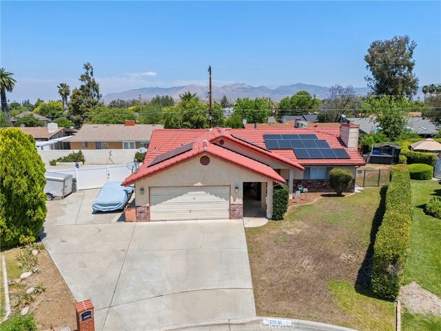 26530 Vassar Street, Hemet, CA 92544
