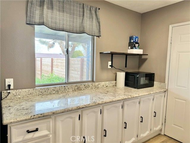 7138 Tamarisk Ave, Yucca Valley, CA 92284