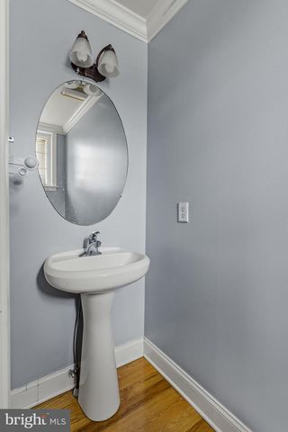 327 SQUIRE LN, Lititz, PA 17543