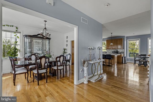 327 SQUIRE LN, Lititz, PA 17543