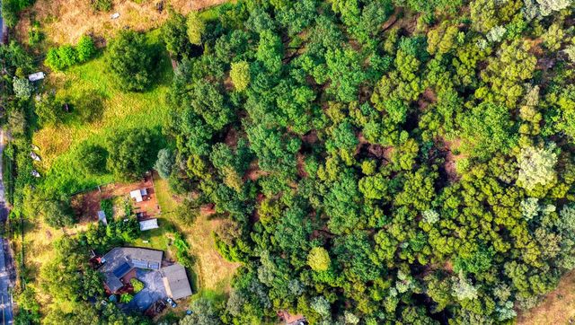 10016 E Lime Kiln Rd, Grass Valley, CA 95949