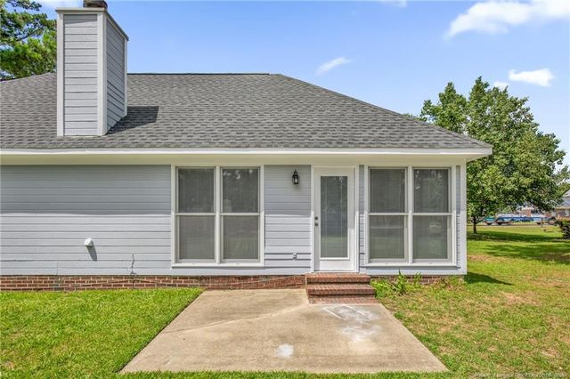 6960 Rockfish Road, Raeford, NC 28376