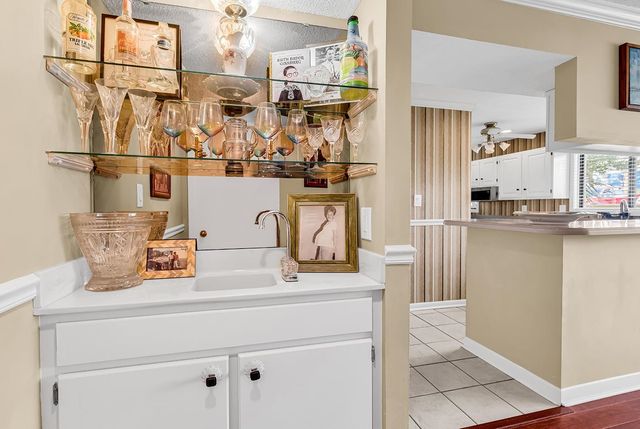 7600 N Ocean Blvd Apt 101, Myrtle Beach, SC 29572