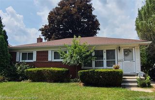 3900 Norwood Drive, Trenton, MI 48183