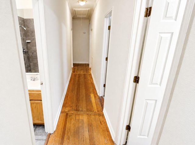 1102 W 22nd ST, Austin, TX 78705