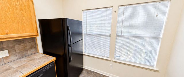 1102 W 22nd ST, Austin, TX 78705