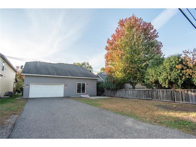 4108 Regent Avenue North, Robbinsdale, MN 55422