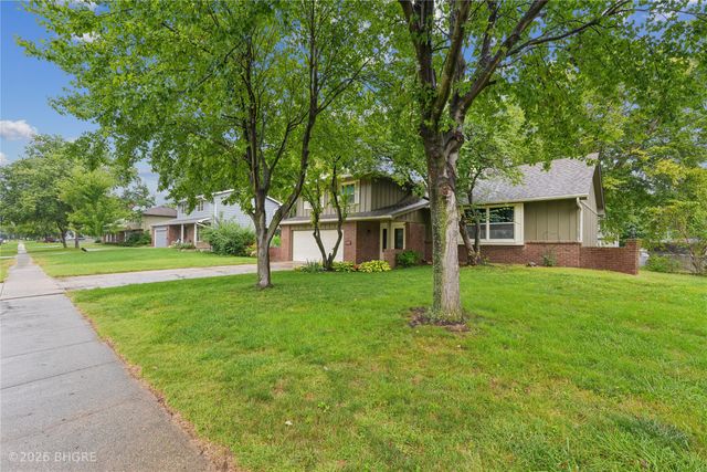 4413 73rd Place, Urbandale, IA 50322