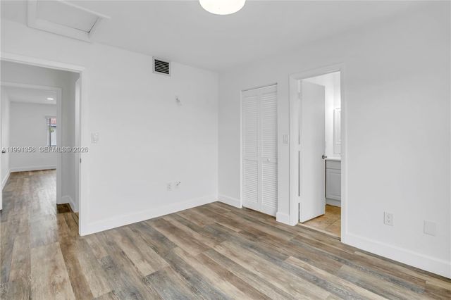 164 Riviera Cir, Weston, FL 33326