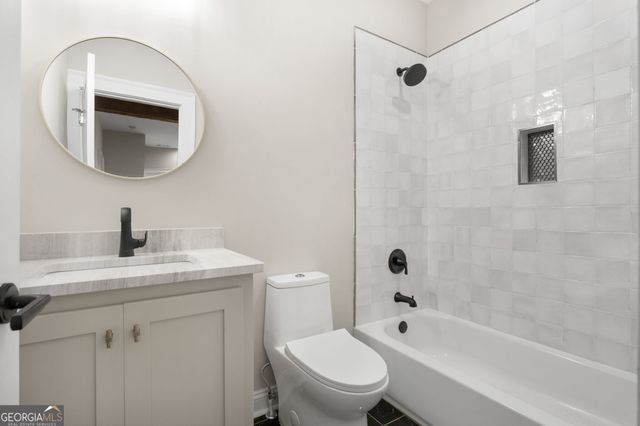 164 I W Brooks Road, Newnan, GA 30263