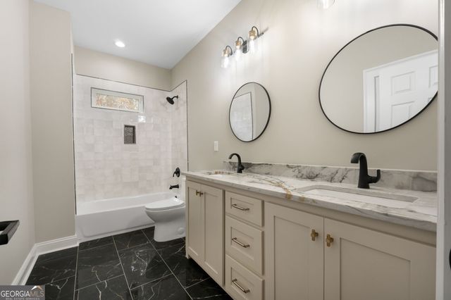 164 I W Brooks Road, Newnan, GA 30263