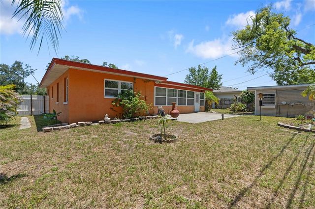 927 PARKWOOD DRIVE, Dunedin, FL 34698
