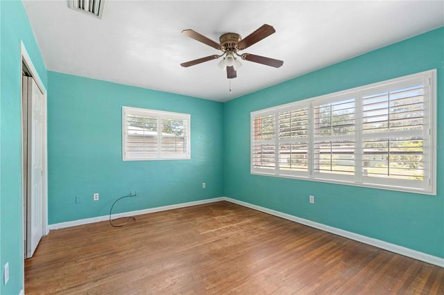 927 PARKWOOD DRIVE, Dunedin, FL 34698