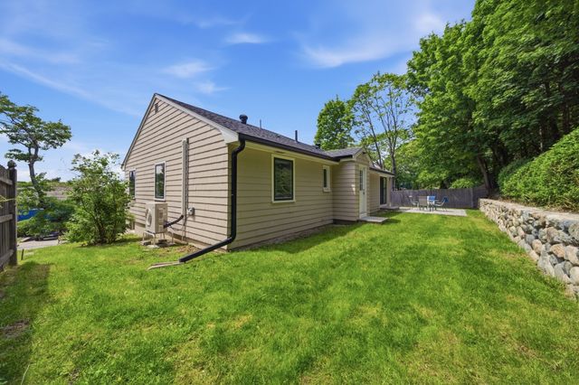 18 Travis Dr, Newton, MA 02467