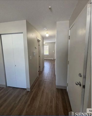 65 Frank's Lane 406, Hanover, MA 02339