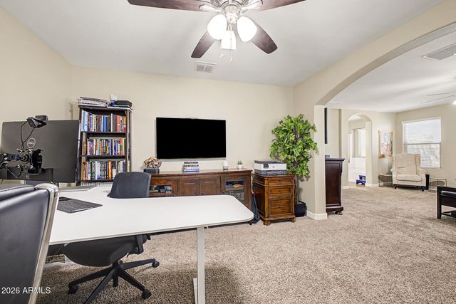 9350 W Medlock Drive, Glendale, AZ 85305