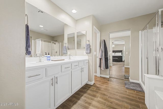 9350 W Medlock Drive, Glendale, AZ 85305