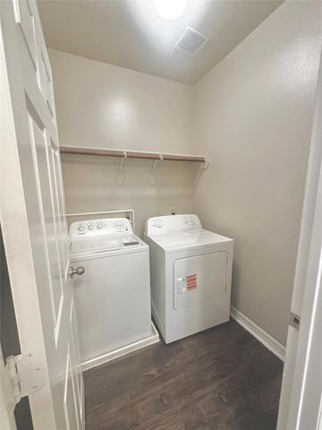 59 Woodland Hills Drive A, Conroe, TX 77303