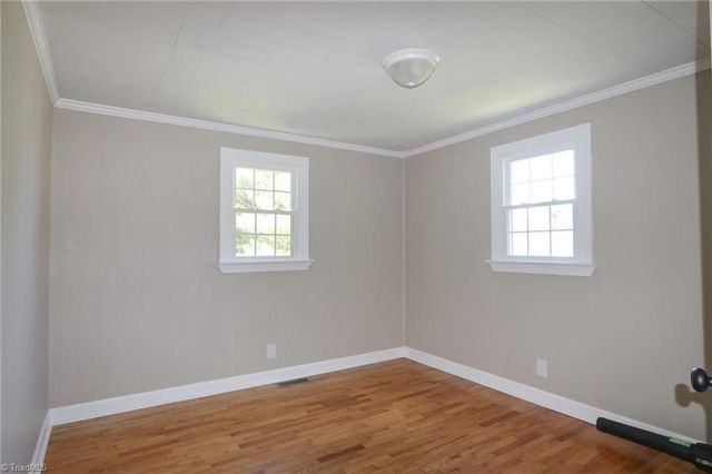 1279 N Hoots Road, Ronda, NC 28679