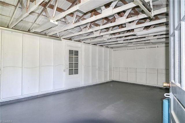 1279 N Hoots Road, Ronda, NC 28679