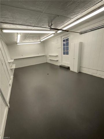 1279 N Hoots Road, Ronda, NC 28679
